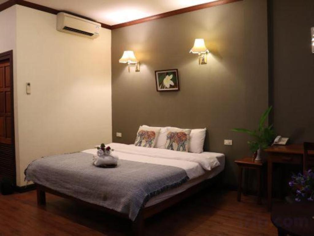 Phonethip Plaza Hotel Vientiane Exterior photo