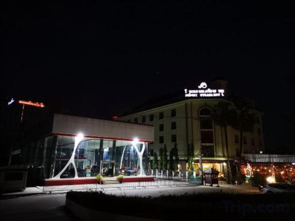 Phonethip Plaza Hotel Vientiane Exterior photo