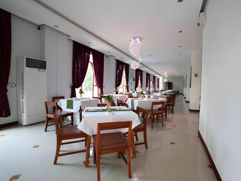 Phonethip Plaza Hotel Vientiane Exterior photo